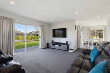 47 Moreton Green, Rolleston