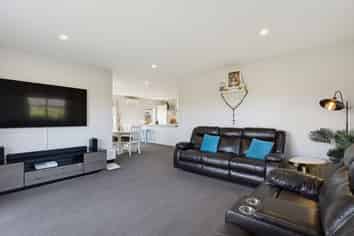 47 Moreton Green, Rolleston