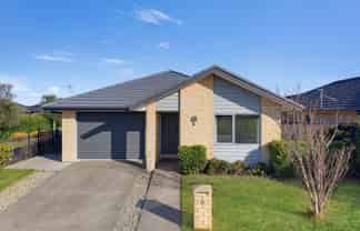 47 Moreton Green, Rolleston