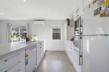47 Moreton Green, Rolleston