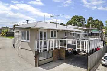 10 Fuchsia Place, Birkdale