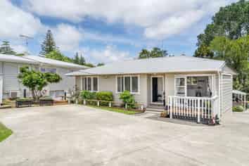 10 Fuchsia Place, Birkdale