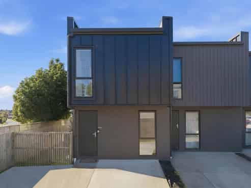 644B Massey Road, Mangere