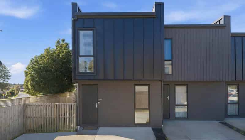 644B Massey Road, Mangere