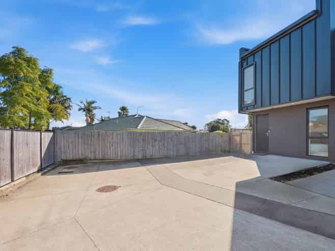 644B Massey Road, Mangere