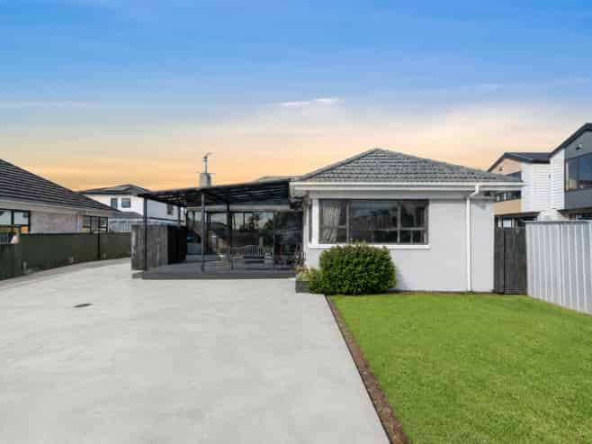 18 Caspar Road, Papatoetoe