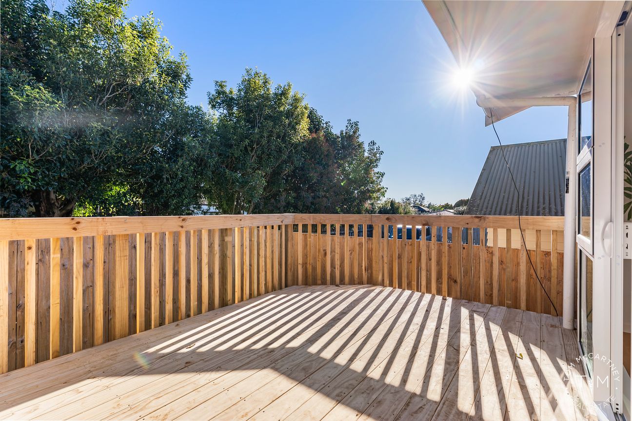 Fully Renovated Family Living - Widok 3