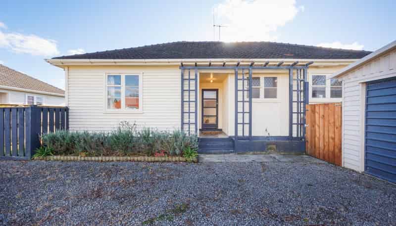 143 Rangiora Avenue, Roslyn