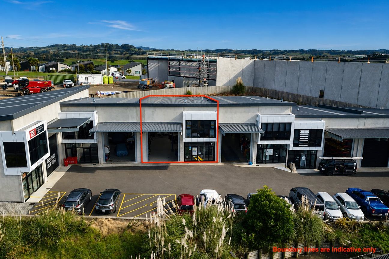 Modern 200m² Industrial - Vacant & Ready to Occupy - View 4