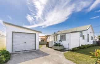 13B Lyndhurst Street, Westport