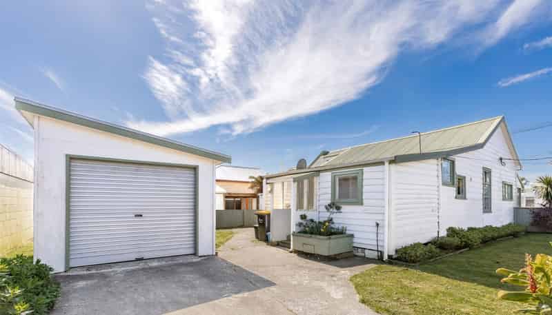 13B Lyndhurst Street, Westport