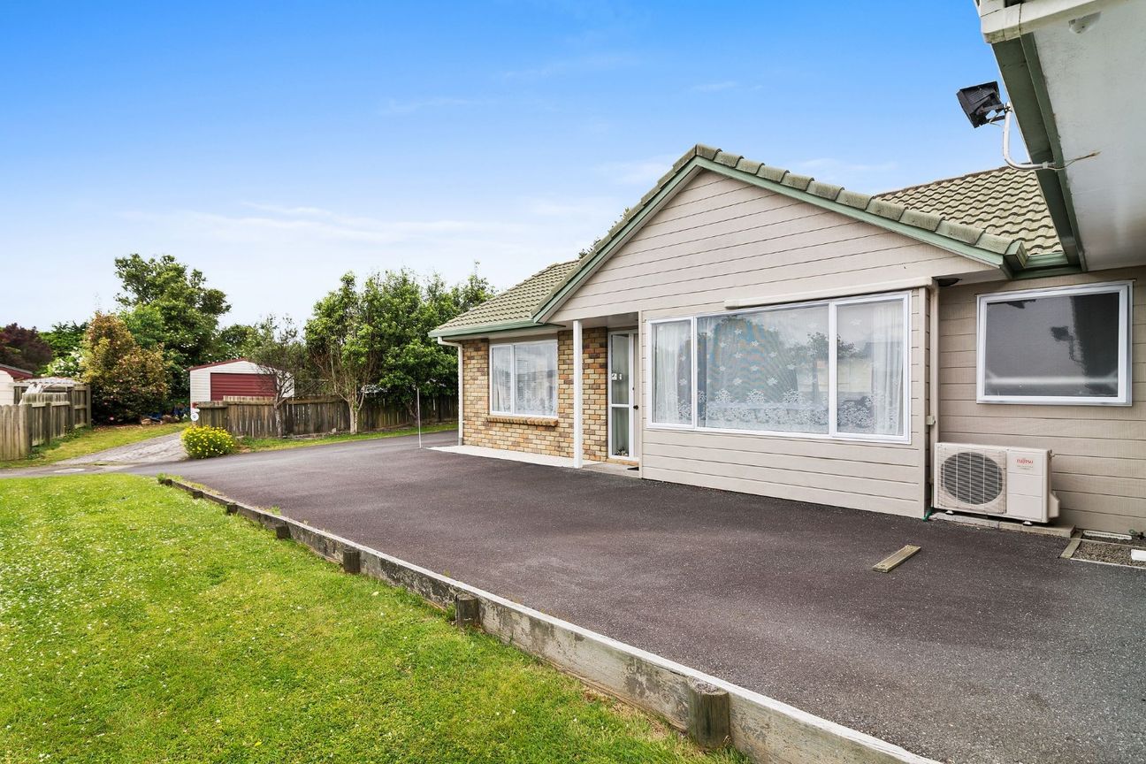 Modern 4 bedroom home - Widok 6