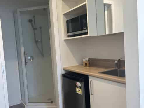 4C/4 Hammond Street, Hamilton Central
