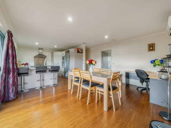 2 Fraser Colman Grove, Wainuiomata