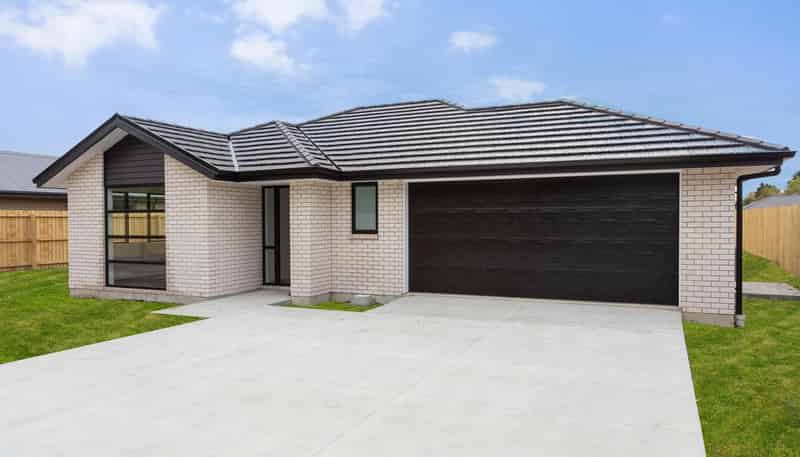 6 Cherry Tree Place, Southbridge