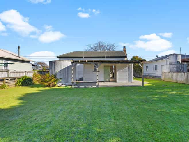 11 and 13 Farmer Road, Waitoa