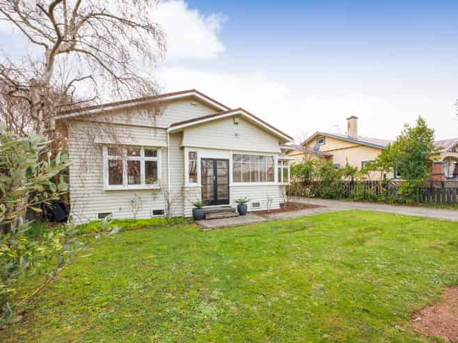 14 Rangitane Street, Palmerston North Central