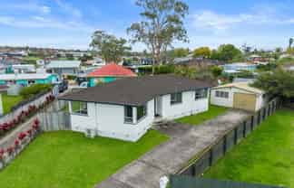 8 Aldo Place, Clover Park