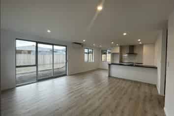 55a Fenton Street, Stratford