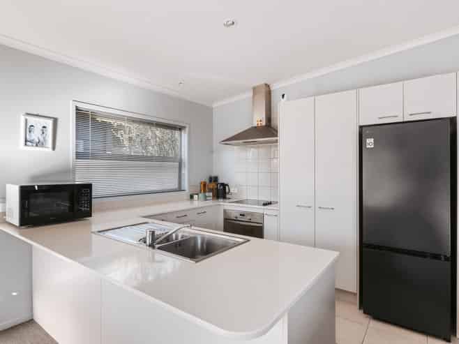 6 Tory Way, Omokoroa