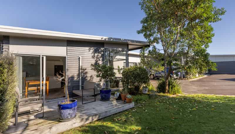 6 Tory Way, Omokoroa