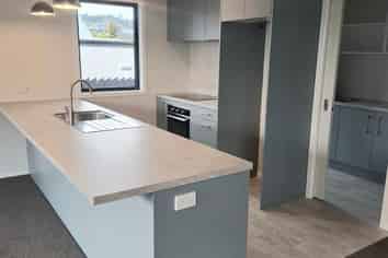 3/3 Mules Street, Stoke