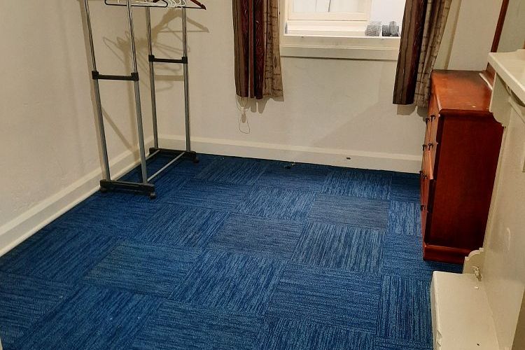 Centrally Situated 1st Floor 3 Bedroom Flat - Widok 4