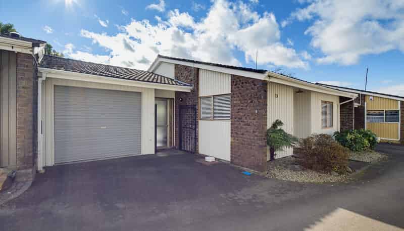 12c Ann Street, Victoria