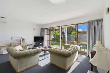 12c Ann Street, Victoria