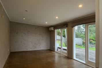 246 Glengarry Road, Glen Eden