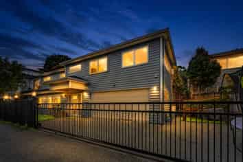 15 Farnol Street, Hillsborough