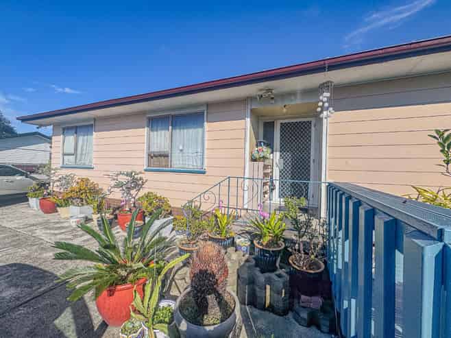 68 Diorella Drive, Clover Park