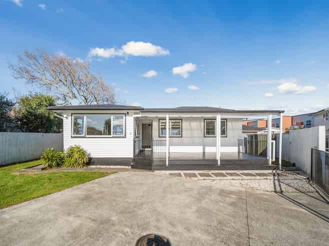 14 Harrow Place, Manurewa