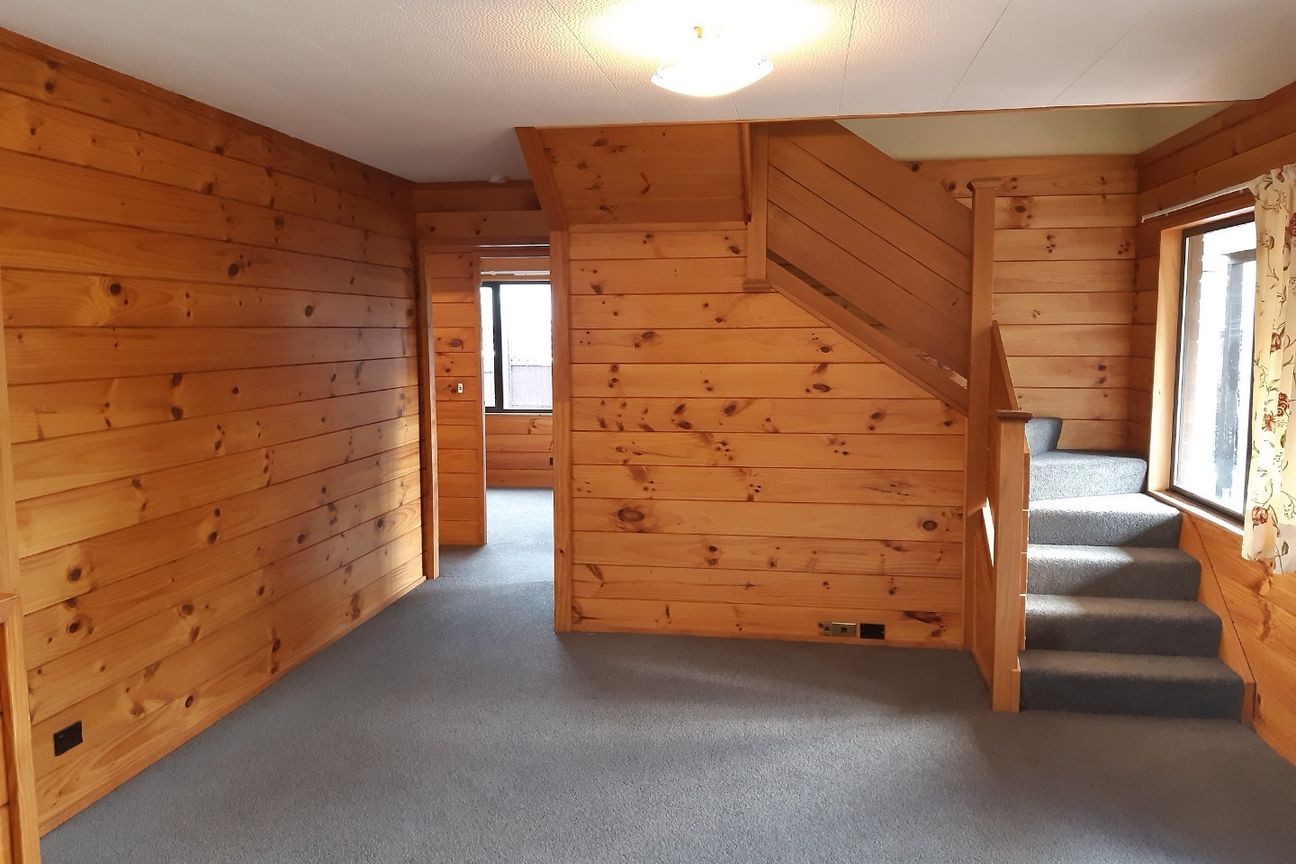 *** FOUR BEDROOMS TWO BATHROOM FAMILY HOME *** - Ansicht 5