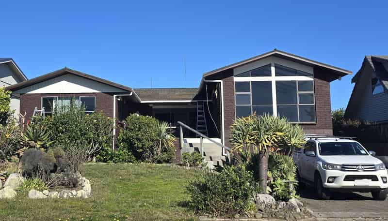 182 Ocean Road, Ohope