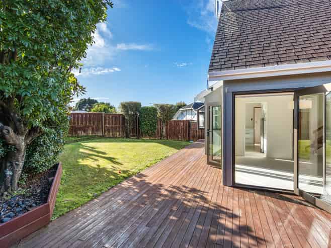210A Norman Lesser Drive, Saint Johns
