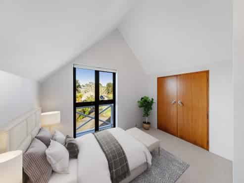 210A Norman Lesser Drive, Saint Johns