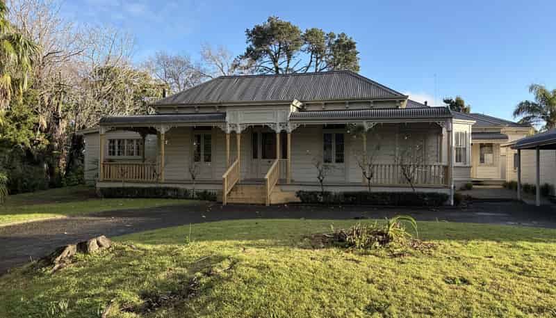 122 Stout Street, Gisborne