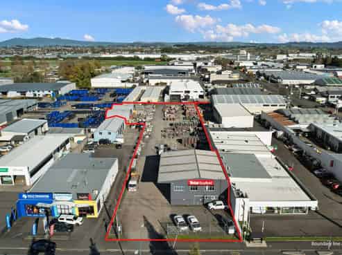 Foothold on Te Rapa Road - Hamilton