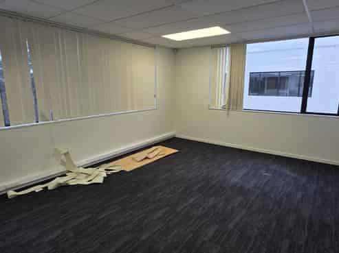 First floor office on Wairakei Road
