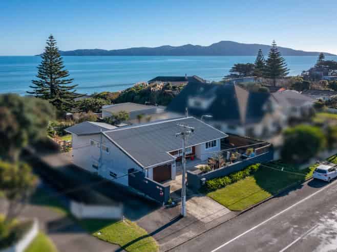 221 Rosetta Road, Raumati South