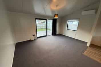 Manawatu / Whanganui - Address withheld