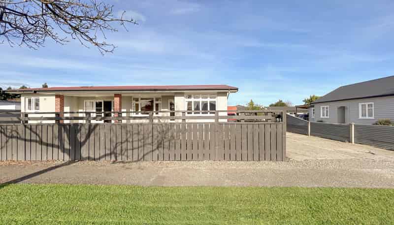 9  Grange Street, Winton