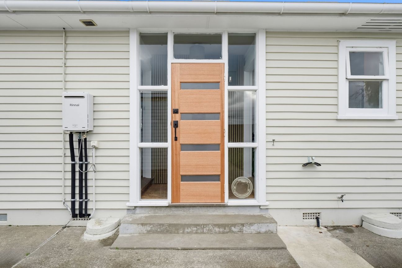 Smart Buying with Extra Income Potential - Vista 4