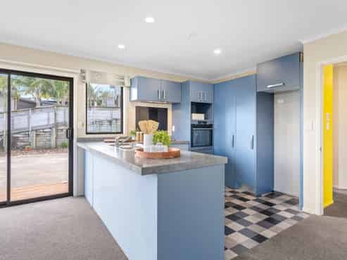 3A Marchant Place, Westown