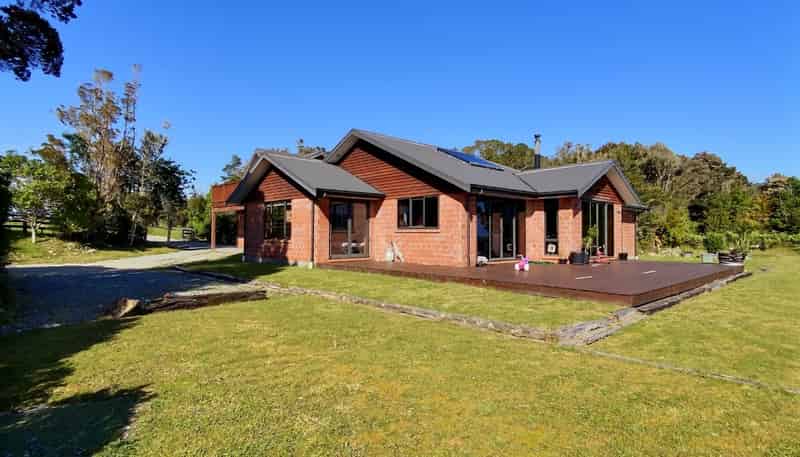 21 Ballarat Rise, , Hokitika