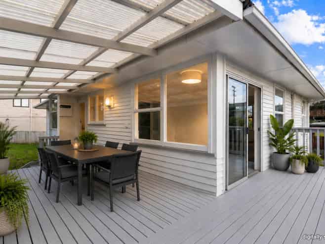 15A Kelwyn Road, Kelston