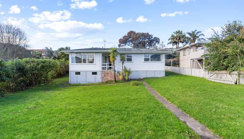 15A Kelwyn Road, Kelston
