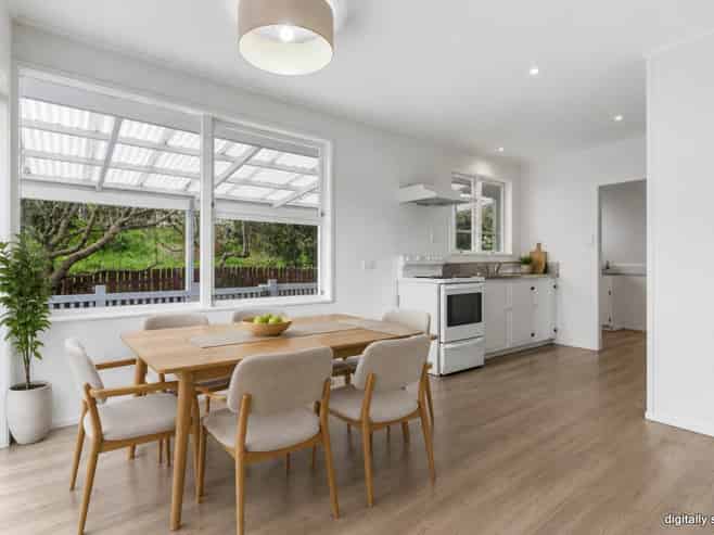 15A Kelwyn Road, Kelston