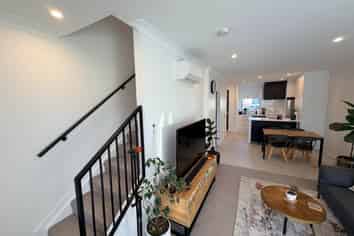 3 Park Green Avenue, Rosehill